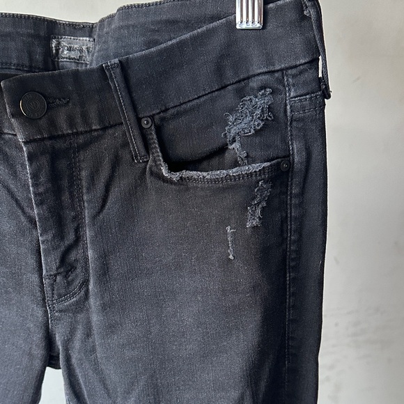 Mother Looker Jeans in Black Ankle Fray - Picture 3 of 7